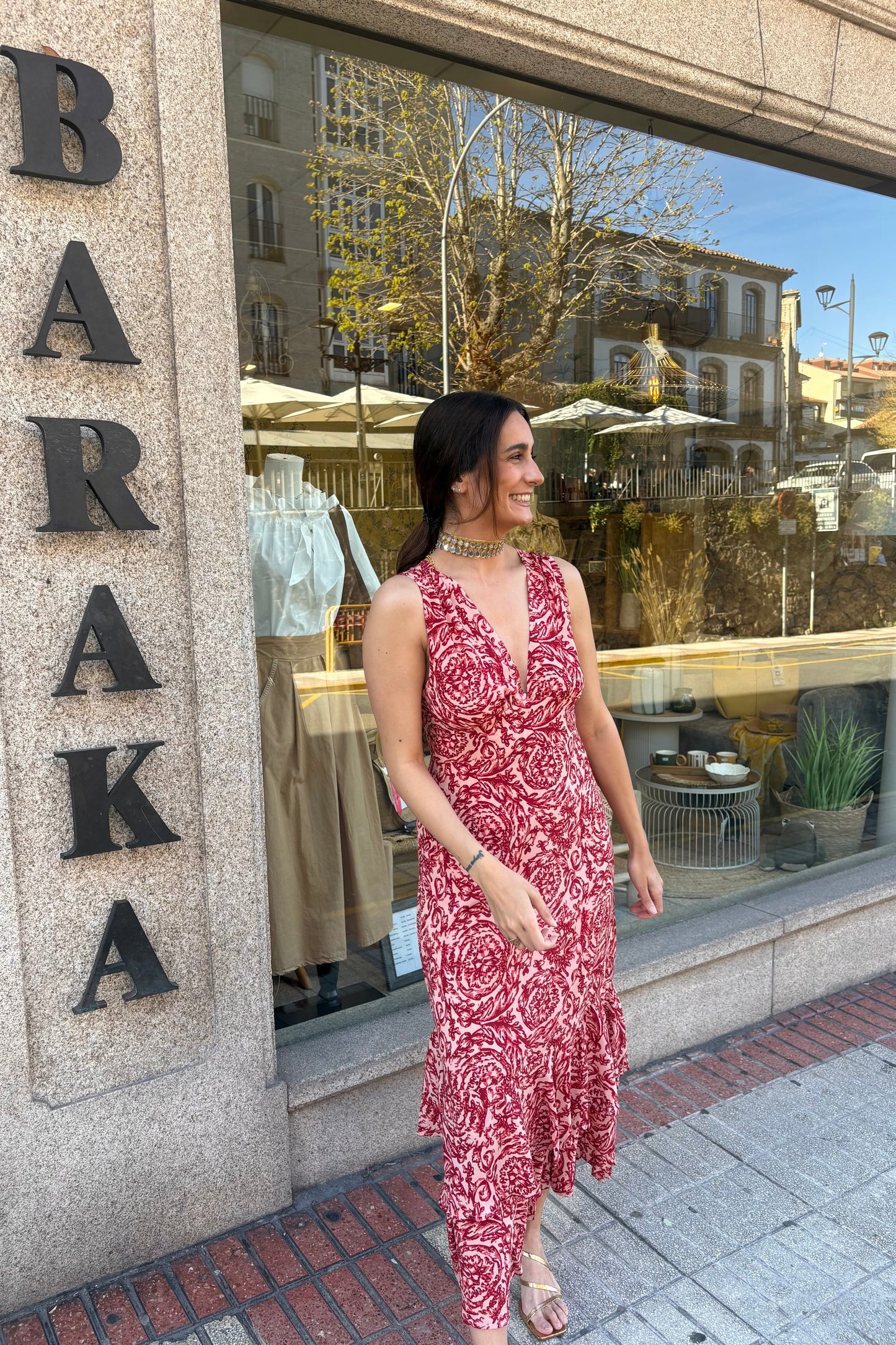 VESTIDO ESTAMPADO VOLANTES