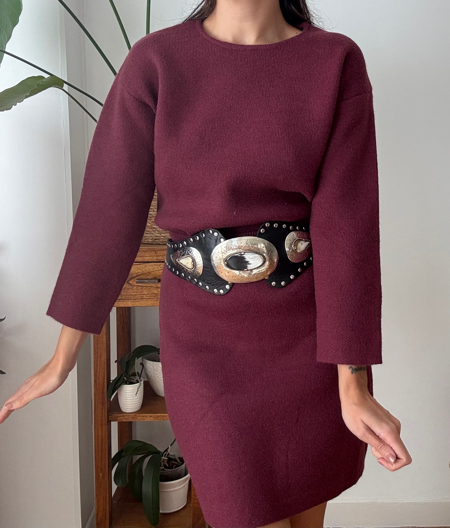 CONJUNTO JERSEY Y FALDA MONOCOLOR