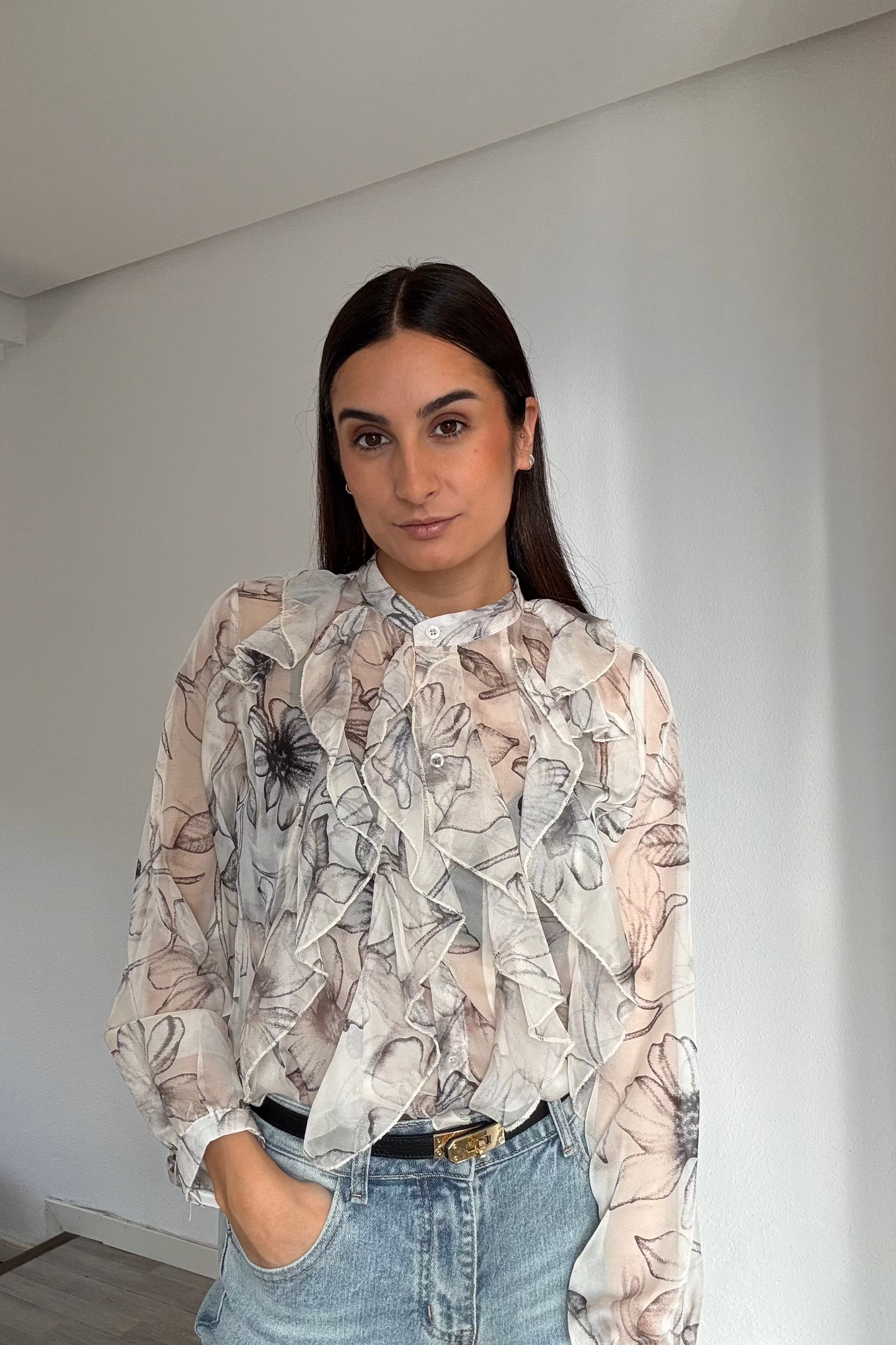 BLUSA VOLANTES ESTAMPADA