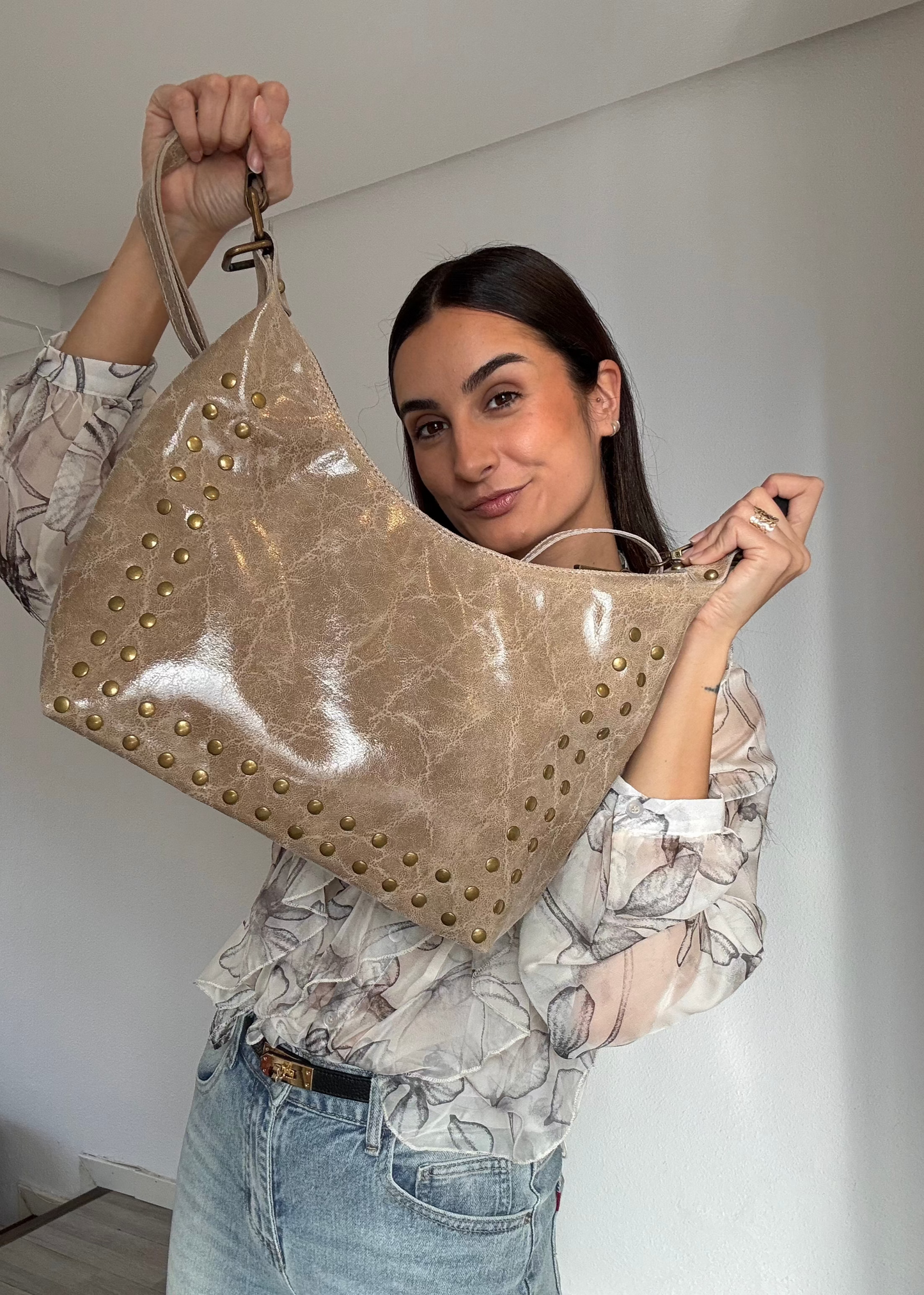 BOLSO TACHUELAS