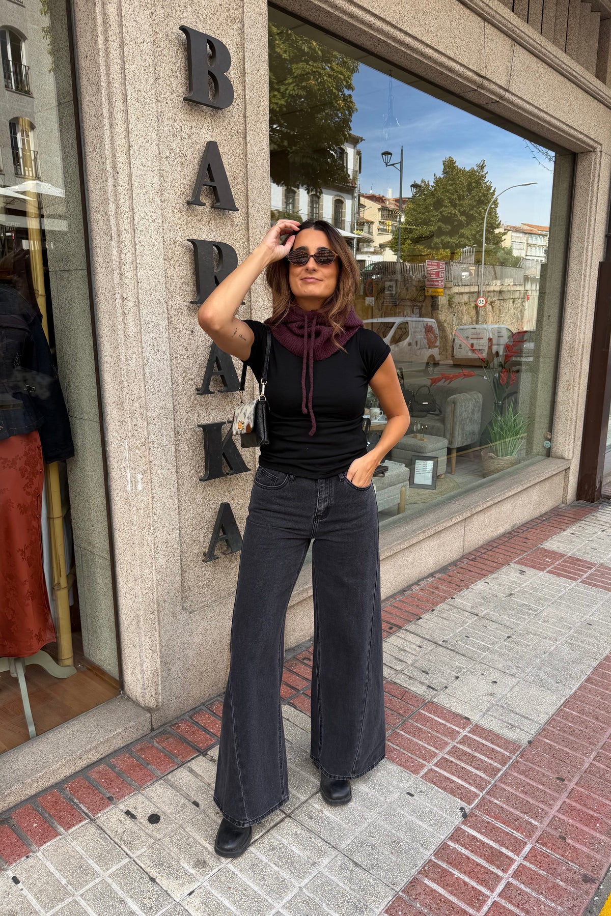 JEANS NEGROS
