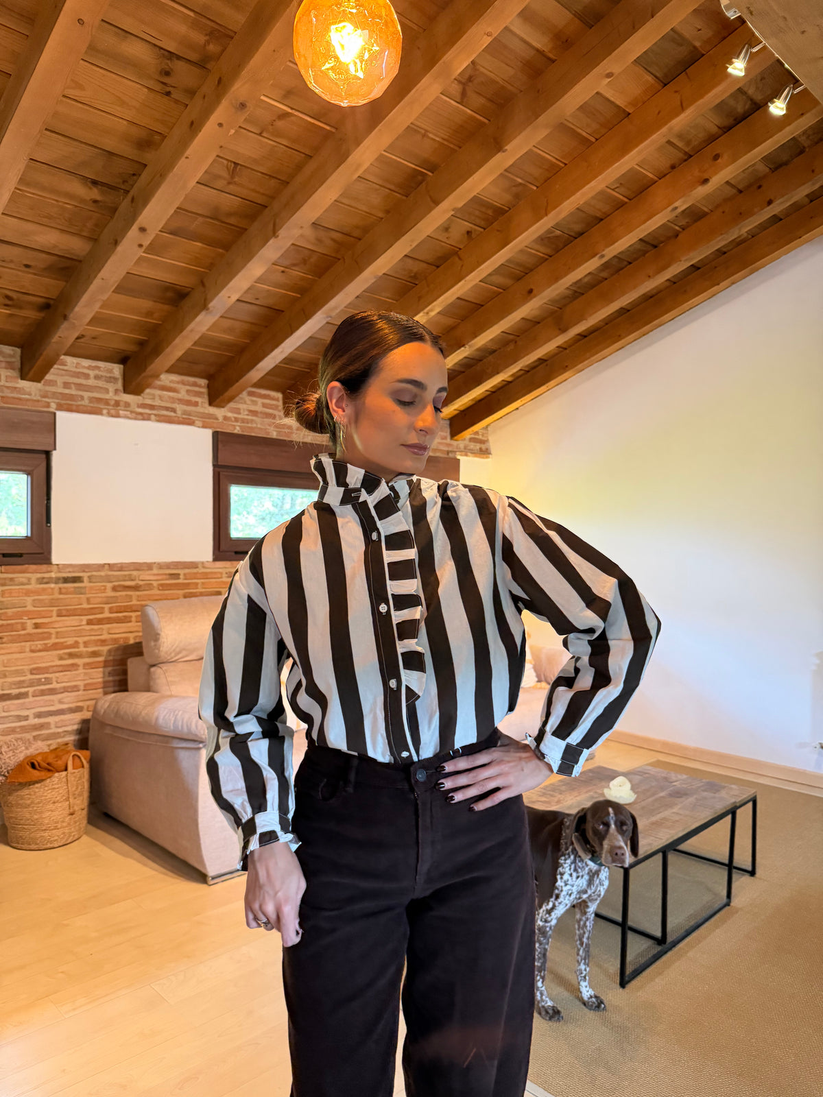 BLUSA RAYAS VOLANTE