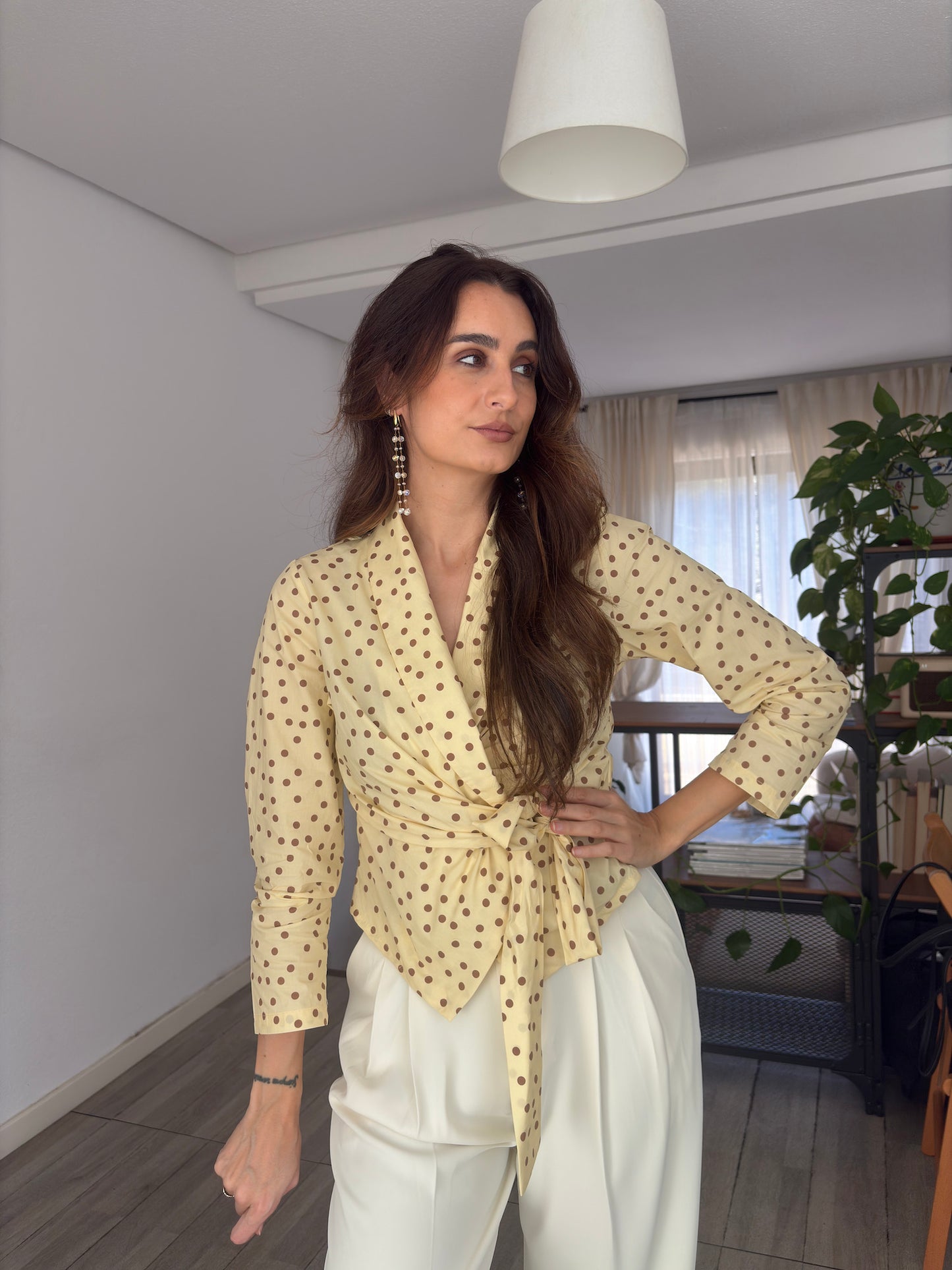 CAMISA TOPOS CRUZADA LAZO