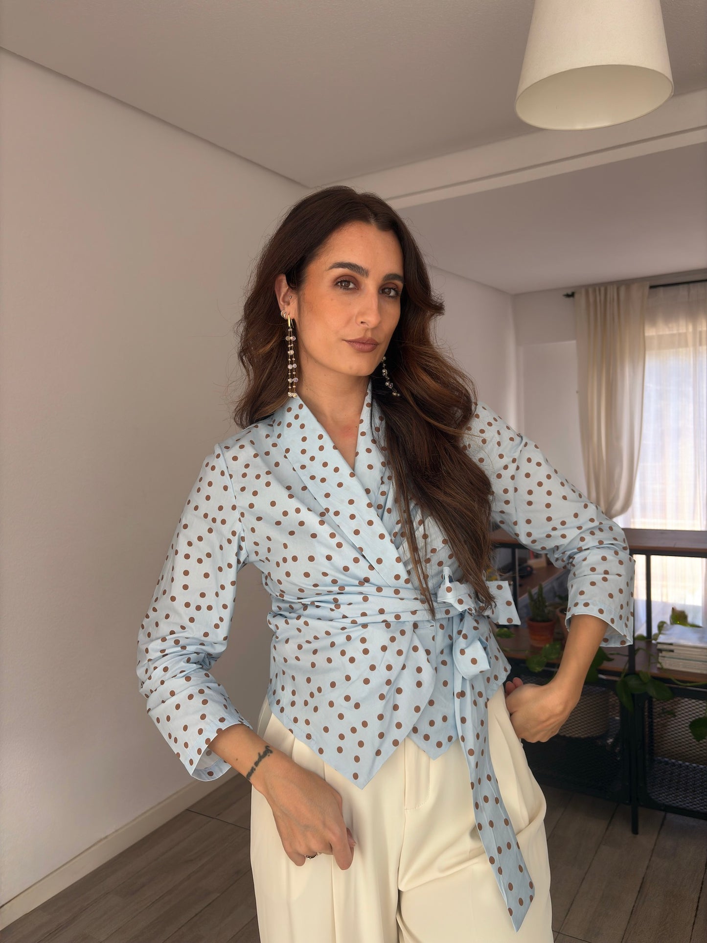 CAMISA TOPOS CRUZADA LAZO