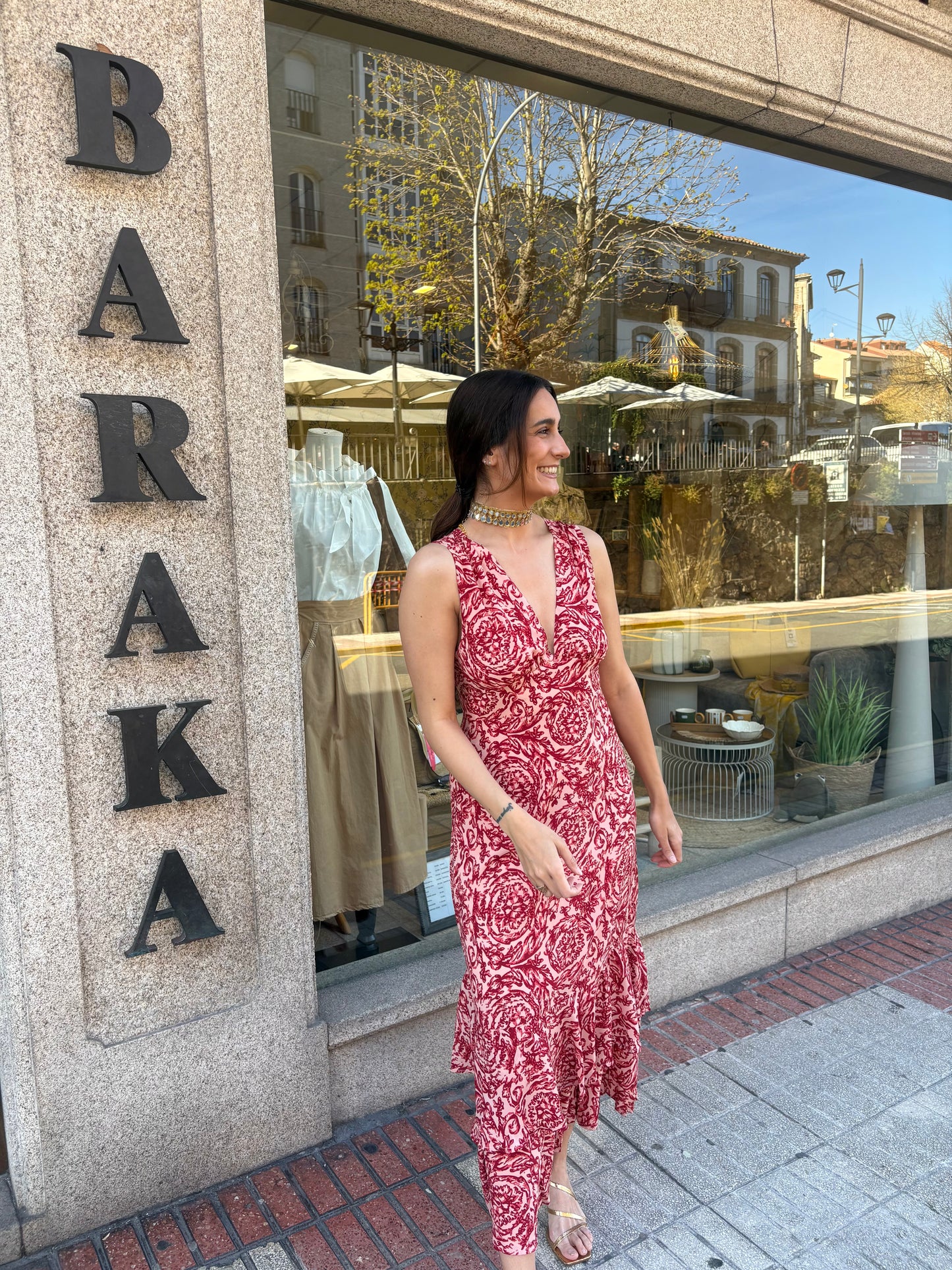 VESTIDO ESTAMPADO VOLANTES